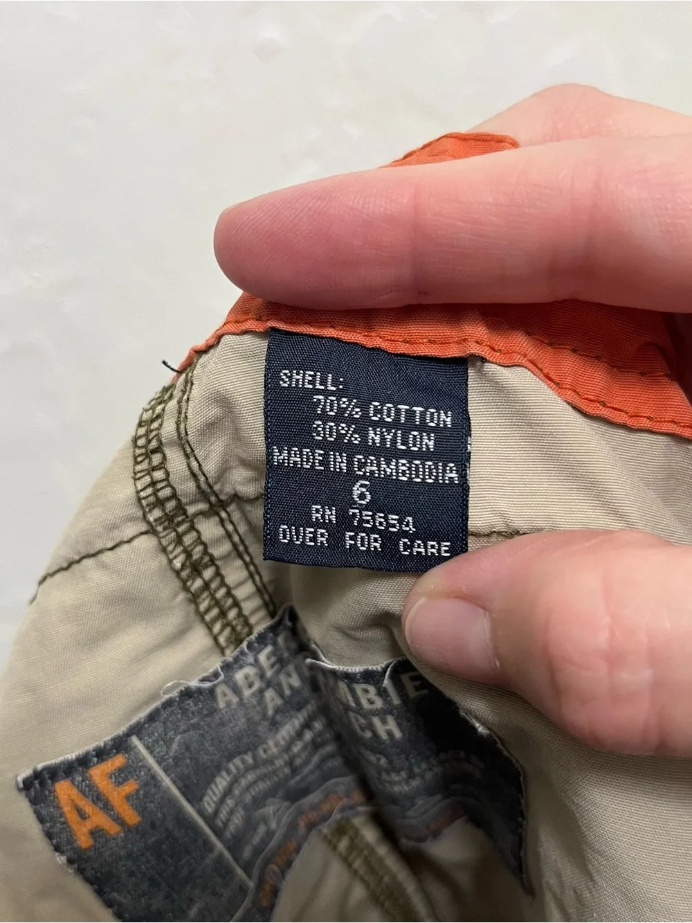 VTG Y2K Abercrombie & Fitch Women's Gorpcore Utility Cargo Shorts Tan Size 6